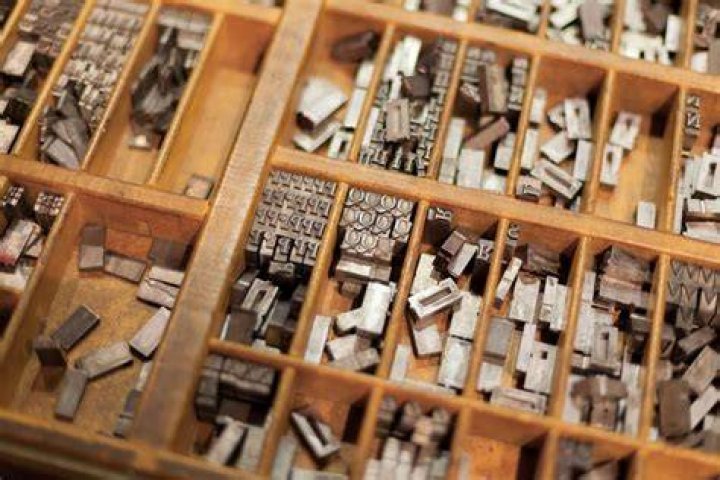 Are there any history magazines?